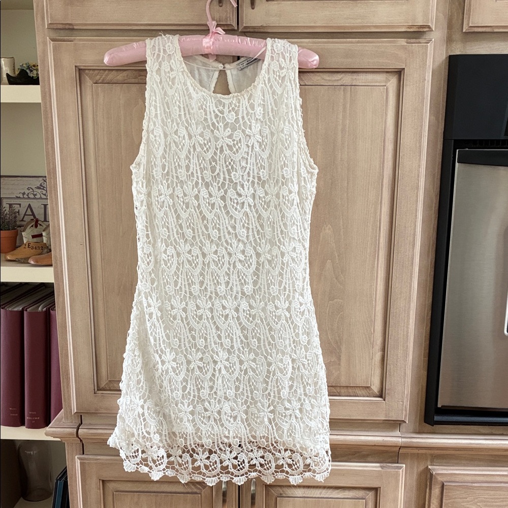 Pull&Bear Lace Mini Dress - Cream off white sz Eur M Mex 28